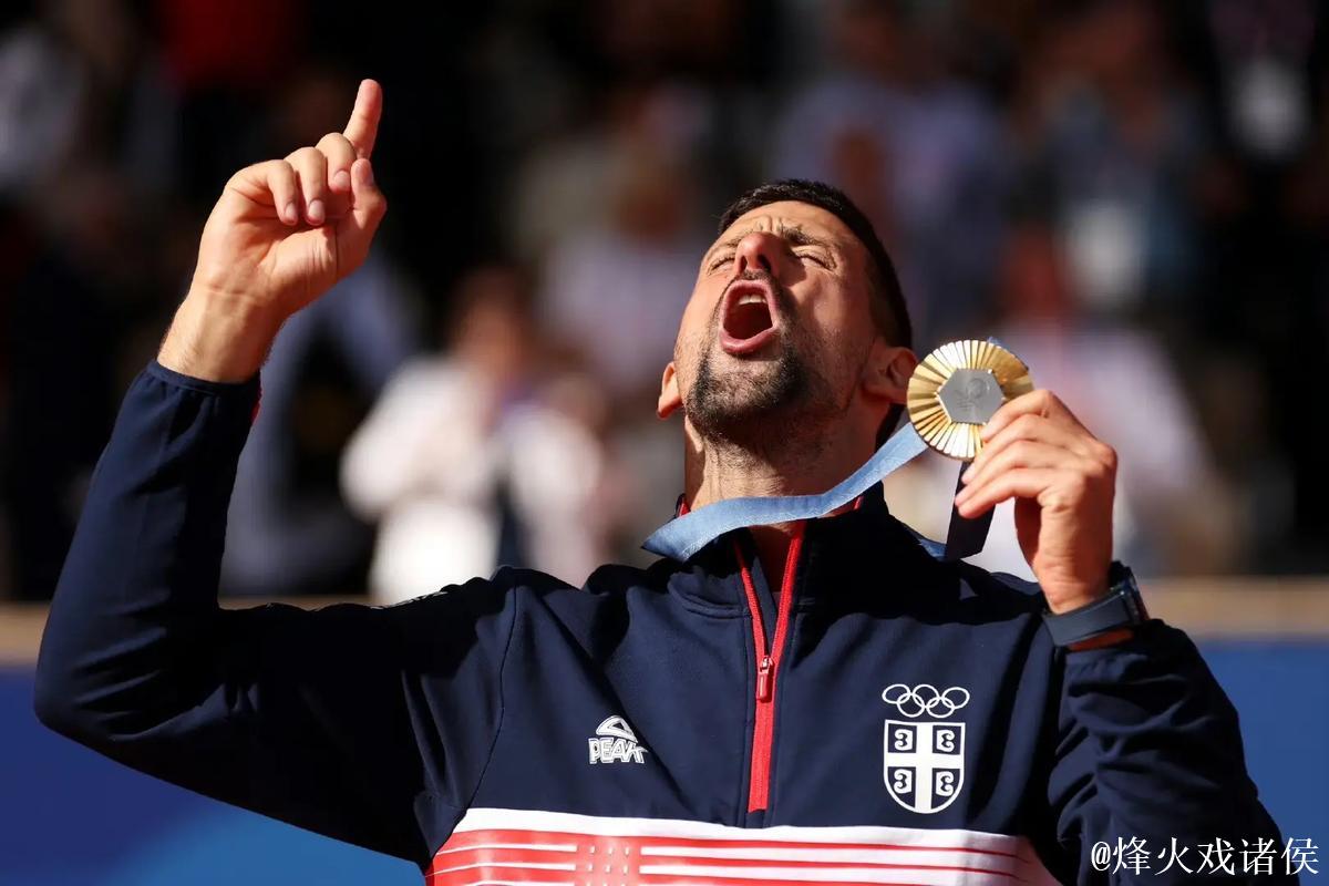 德约科维奇用ACE球回应观众疫苗相关喊话