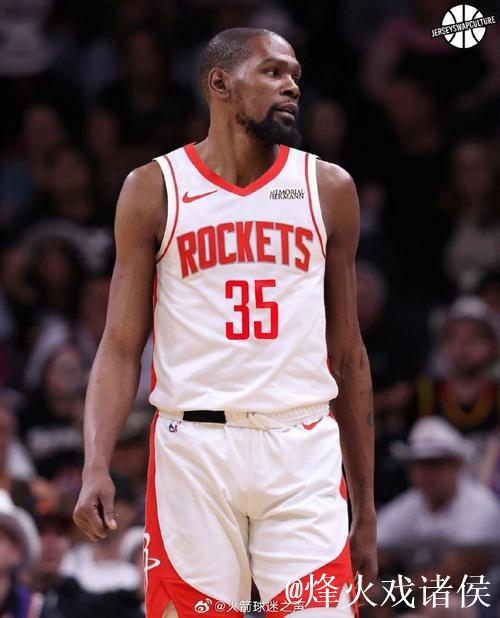 范弗利特揭晓播客首期嘉宾:杜兰特同台亮相 范弗利特揭晓播客首期嘉宾:杜兰特同台亮相